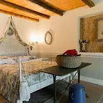 Locanda Casa Il Borghetto - Luxury & Pool Roma