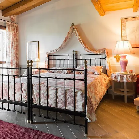 Casa Il Borghetto - Luxury & Pool Мини-отель *